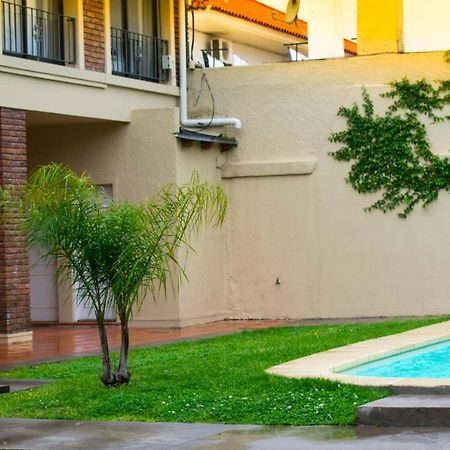 Mercedes Rambla Hotel Exterior photo